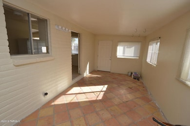 Xtra Room with laundry area