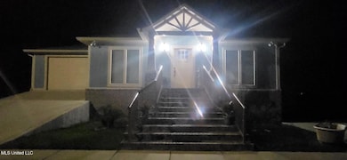 1020 Margaret St, Ocean Springs, MS 39564 - photo 5