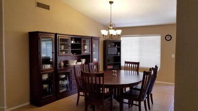 6 Dining room