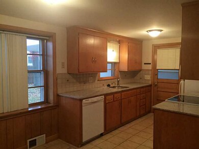 101 Garden Hills Dr, Cranston, RI 02920 - photo 6