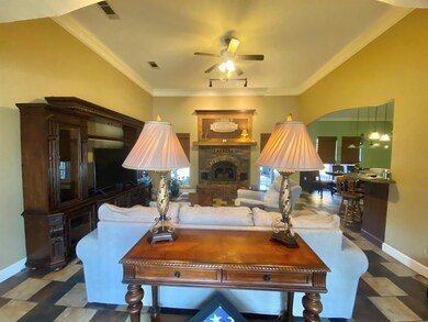 96 W Starlite Dr, Texarkana, TX 75501 - photo 2