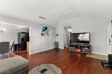 735 Apple Tree Ct, Henderson, NV 89014 - photo 6