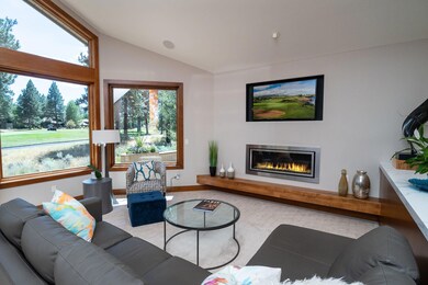 19430 Green Lakes Loop, Bend, OR 97702 - photo 7