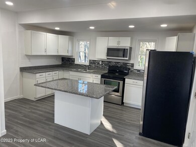 2 Norman St, Pittston, PA 18640 - photo 2