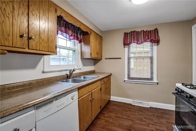 286 Glencove Rd, Buffalo, NY 14223 - photo 7