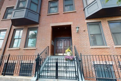 877 Harrison Ave unit 2, Boston, MA 02118 - photo 3