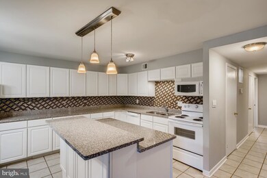 411 S Sharp St, Baltimore, MD 21201 - photo 3