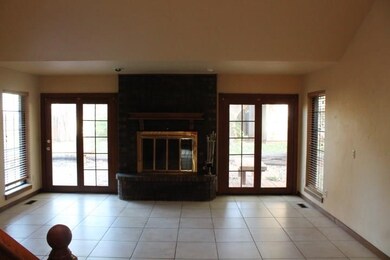 914 N Blackwelder Ave, Edmond, OK 73034 - photo 5