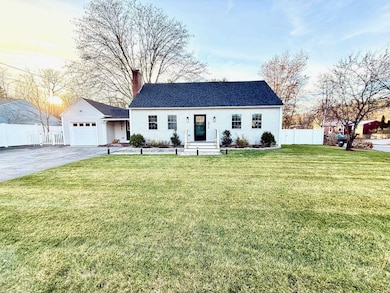 375 Main Dunstable Rd, Nashua, NH 03062 - photo 2