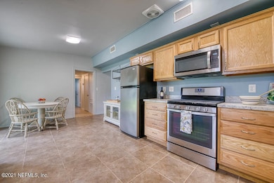 7542 Proxima Rd, Jacksonville, FL 32210 - photo 6