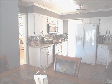 830 Niagara Pkwy, North Tonawanda, NY 14120 - photo 4