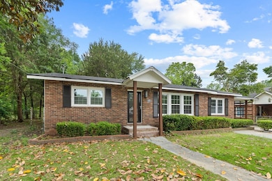 413 Floyd St, Sandersville, GA 31082 - photo 3