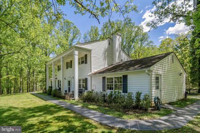 6556 Old Bust Head Rd, Broad Run, VA 20137 - photo 2