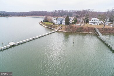 516 Bayview Point Dr, Edgewater, MD 21037 - photo 3