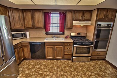 502 E Grand St, Nanticoke, PA 18634 - photo 5