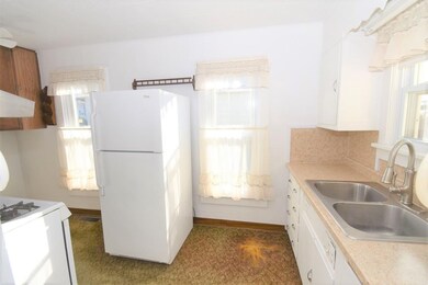 206 N Adams Ave, Fowler, IN 47944 - photo 3