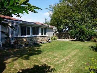 9 Royal Ave, Riverside, RI 02915 - photo 2