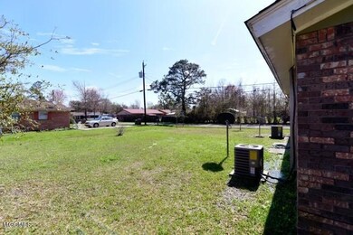 300 Gates Ave unit A, Long Beach, MS 39560 - photo 6