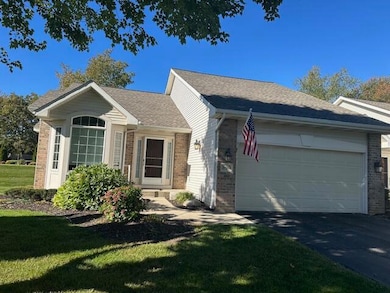 260 Round Hill Rd unit 8, Kalamazoo, MI 49009 - photo 2