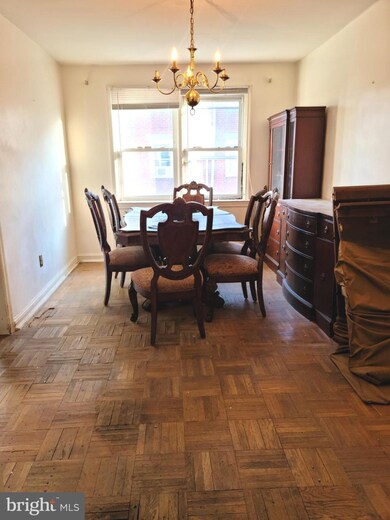 6814 Radbourne Rd, Upper Darby, PA 19082 - photo 7