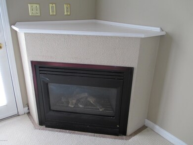 5805 Hudson Lake Dr, Louisville, KY 40291 - photo 6