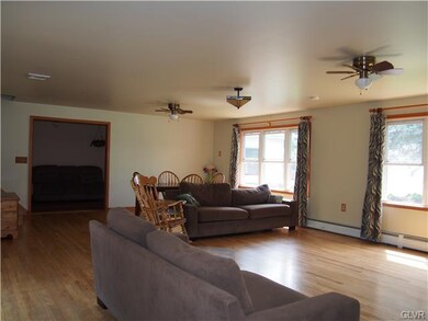 2021 Richmond Rd, Easton, PA 18040 - photo 5