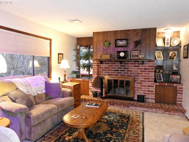 1179 Arcadia Dr, Roseburg, OR 97471 - photo 3