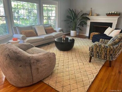 2 Sunset Ln, Garden City, NY 11530 - photo 2