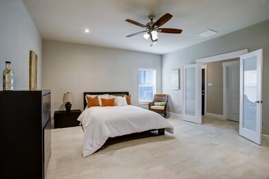 873 Wakefield Dr unit D, Houston, TX 77018 - photo 3