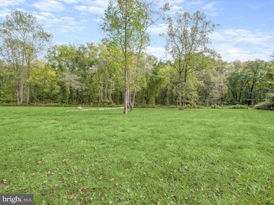 6731 Mink Hollow Rd, Highland, MD 20777 - photo 4