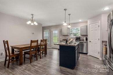 229 Grassy Meadow Ln, Statesville, NC 28625 - photo 7