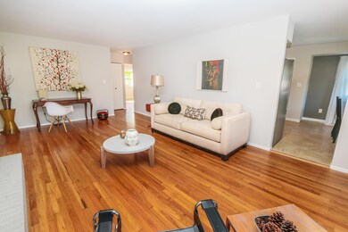 4821 Glendon Rd. 013