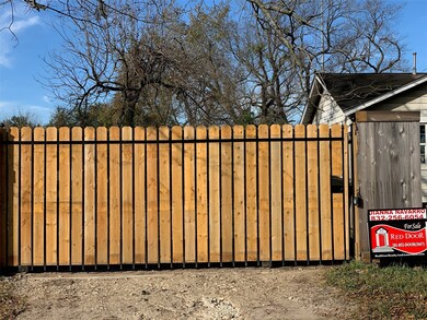 5305 Wipprecht St, Houston, TX 77026 - photo 3