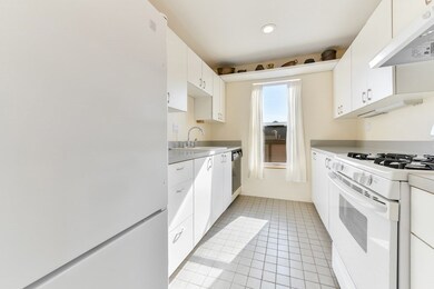 255 Beacon St unit 4D, Somerville, MA 02143 - photo 3