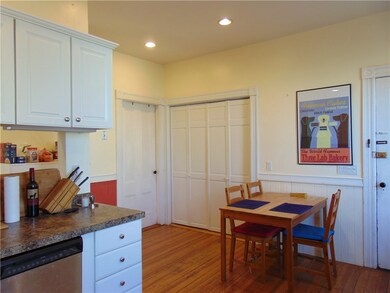 8 Roger St unit 2, Providence, RI 02906 - photo 4