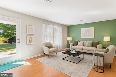 2640 W Boss Arnold Rd, Knoxville, MD 21758 - photo 6