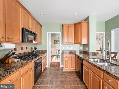 14600 Cadbury Way, Woodbridge, VA 22191 - photo 4