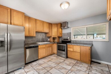 [012] 3301 Latonia Ct, Columbus