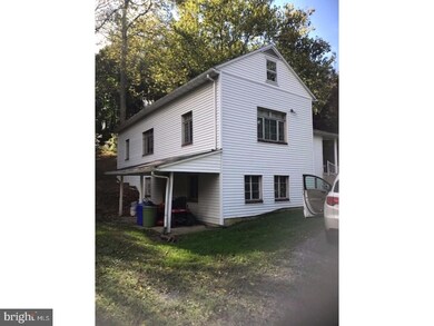 1049 Shurr Rd, Leesport, PA 19533 - photo 2