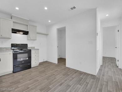 21180 Cypress Park Cir, Estero, FL 33928 - photo 5