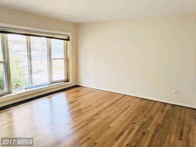 13211 Vandalia Dr, Rockville, MD 20853 - photo 3