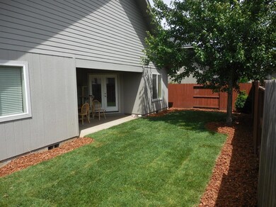 1394 SW David Dr, Grants Pass, OR 97527 - photo 2