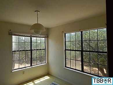 15969 Charlya Dr, Temple, TX 76502 - photo 2