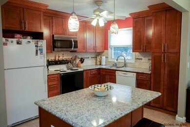 4 Fathom Place, Latham, NY 12110 - photo 2