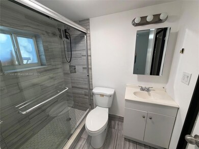 340 SW 18th Rd unit Rear, Miami, FL 33129 - photo 6