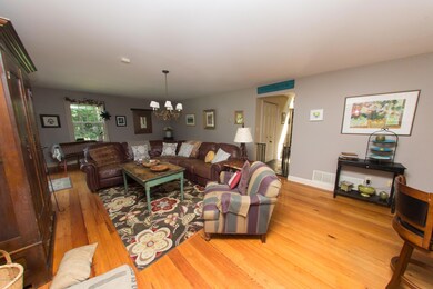 425 Roaring Brook Rd, East Stroudsburg, PA 18302 - photo 5