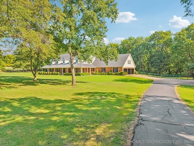 2475 W Lowry Rd, Claremore, OK 74017 - photo 3