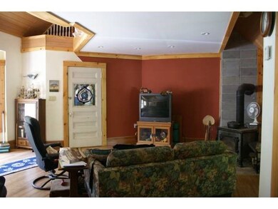 76 Maple St, Hopkinton, NH 03229 - photo 6