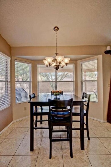 Breakfast Nook-Libby