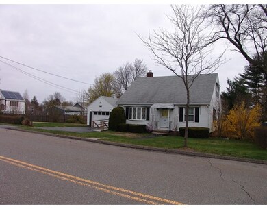 19 Saint Nicholas Ave, Worcester, MA 01606 - photo 2